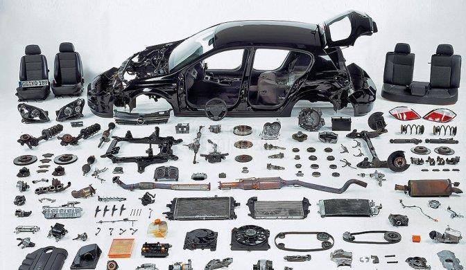Poklopac motora