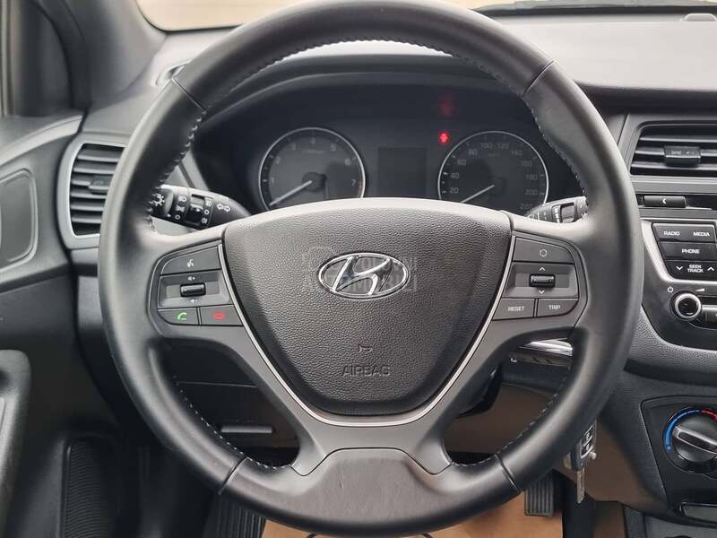Hyundai i20 TNG