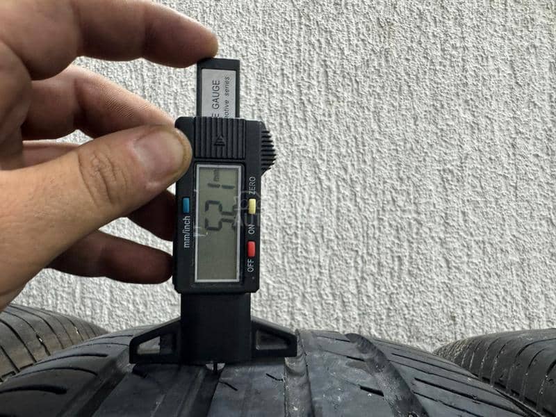 Yokohama 225/65 R17 Letnja