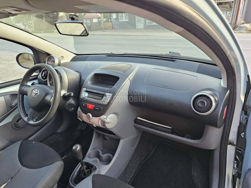 Toyota Aygo 1,4 D iz CH