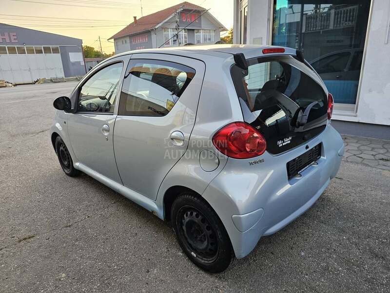 Toyota Aygo 1,4 D iz CH
