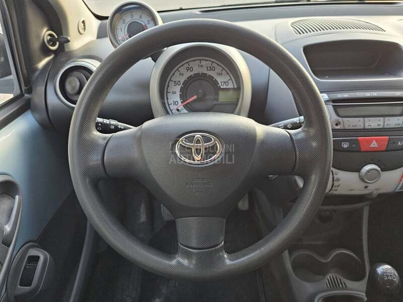 Toyota Aygo 1,4 D iz CH