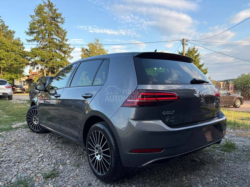 Volkswagen Golf 7 1.0 TSI