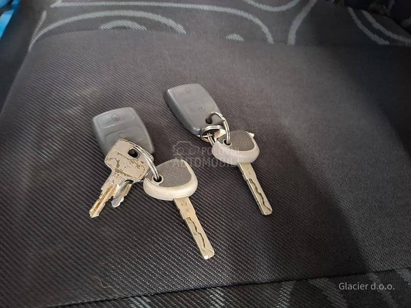 Iveco 150E25 EEV / LIFT