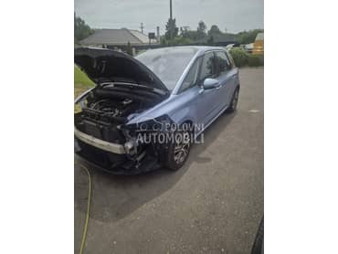 Citroen C4 Picasso -  kompletan auto u delovima