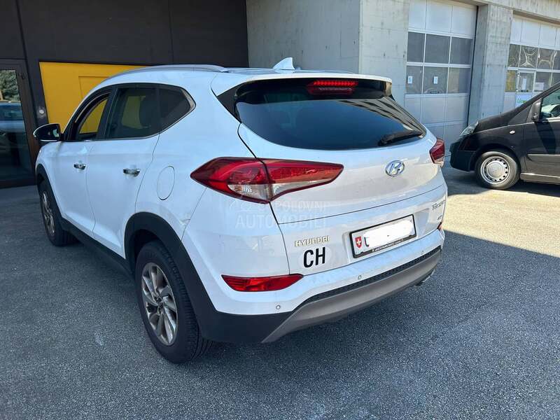 Hyundai Tucson 2.0CRDI 4x4/CH