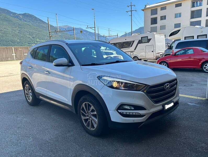 Hyundai Tucson 2.0CRDI 4x4/CH