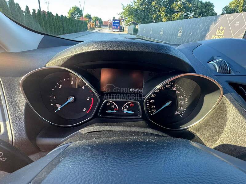 Ford Kuga 