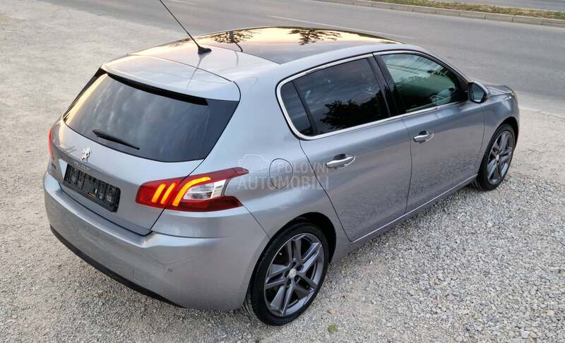 Peugeot 308 1.6E-HDI ALLURE