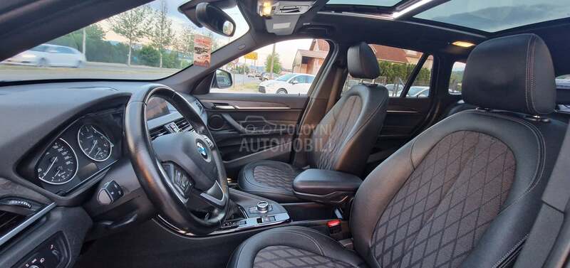 BMW X1 Xline Pano/Led.