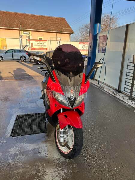 Gilera Nexus 500