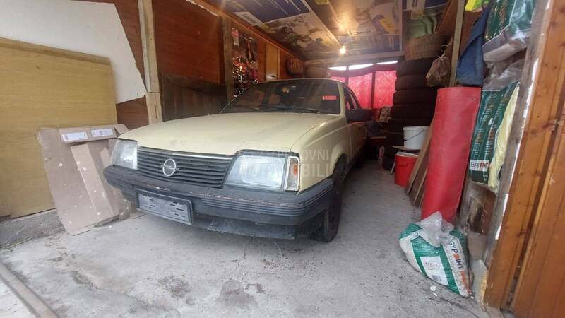 Opel Ascona 1.3S