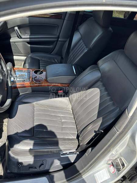 Volkswagen Phaeton 2008. god. -  kompletan auto u delovima