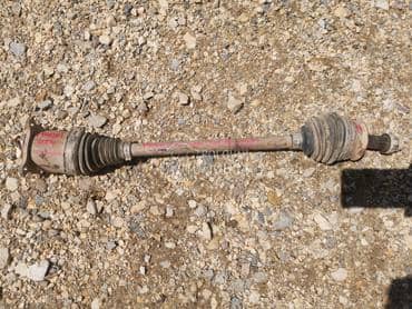 Poluosovina zadnja leva za Fiat Panda od 2011. do 2020. god.