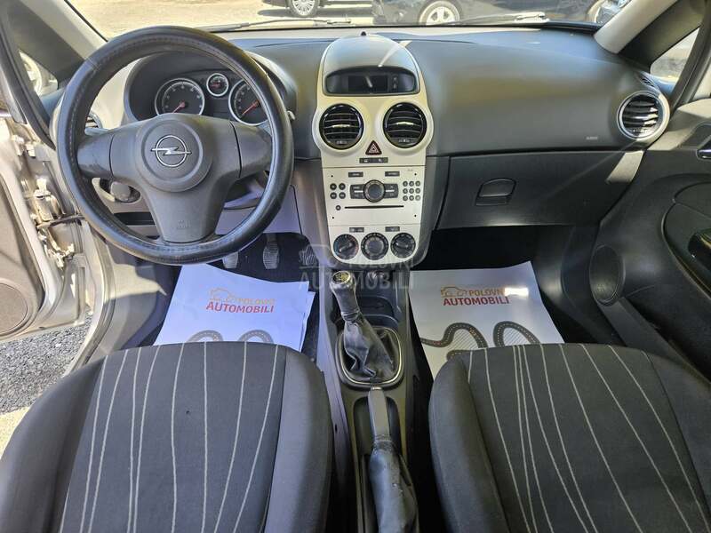 Opel Corsa D 1.2b
