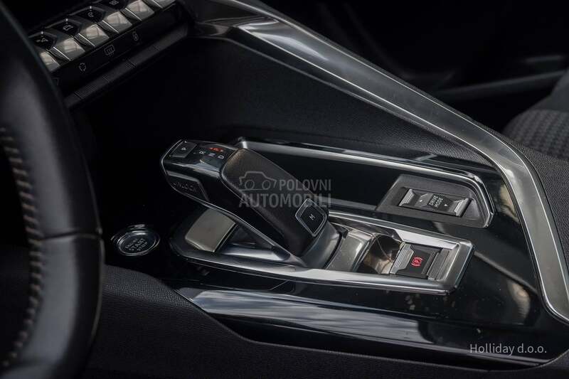 Peugeot 3008 1.5BlueHDI Aut Kam