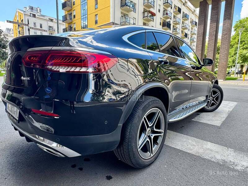 Mercedes Benz GLC 300 de 25.000K.M.