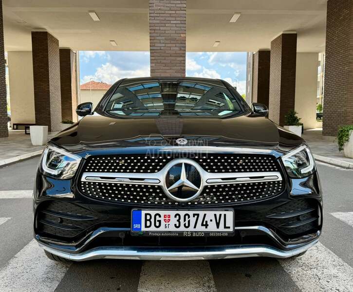 Mercedes Benz GLC 300 de 25.000K.M.