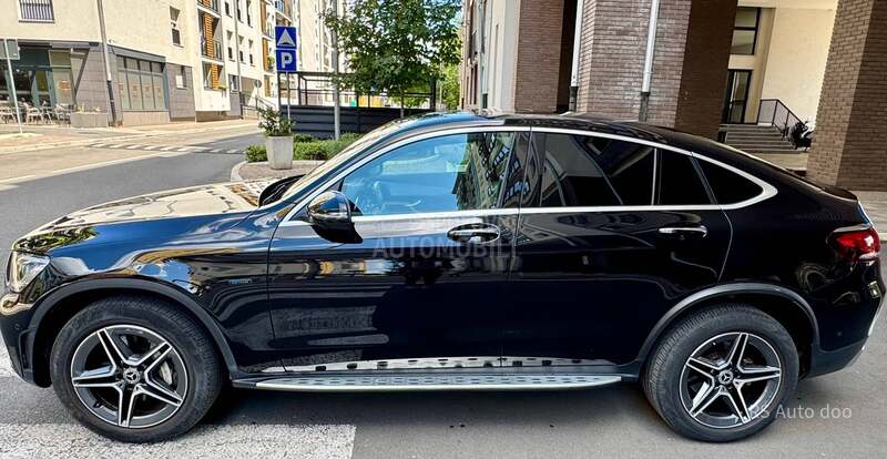Mercedes Benz GLC 300 de 25.000K.M.