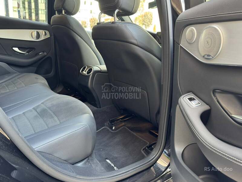 Mercedes Benz GLC 300 de 25.000K.M.