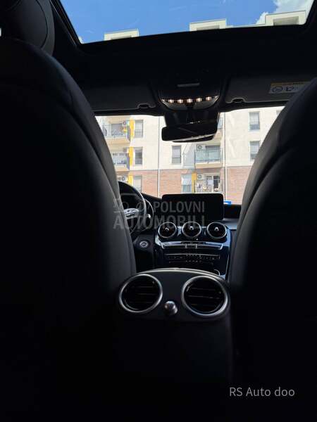 Mercedes Benz GLC 300 de 25.000K.M.