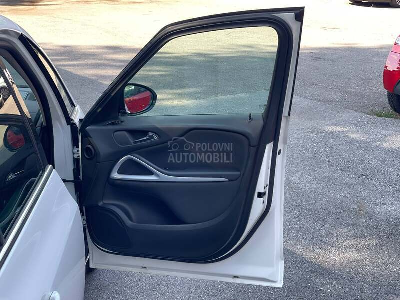 Opel Zafira 7 S E D