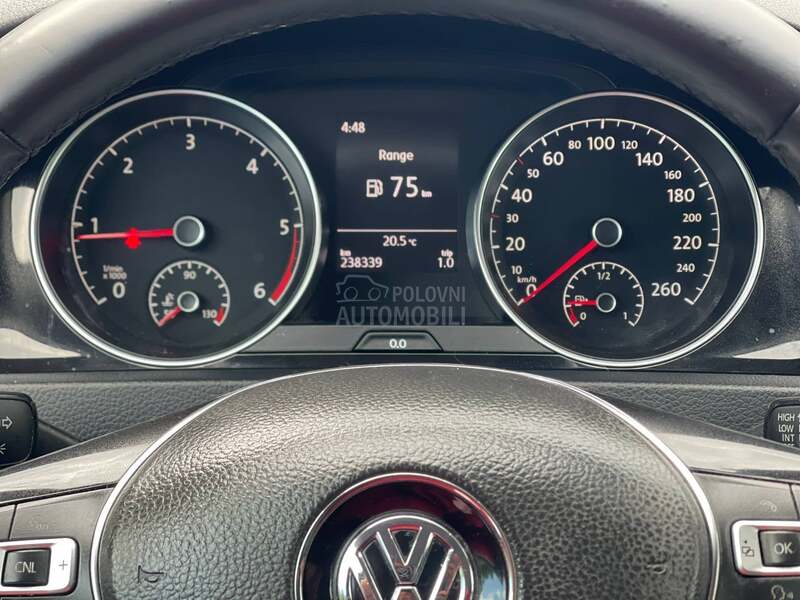 Volkswagen Golf 7 HIGHLINE