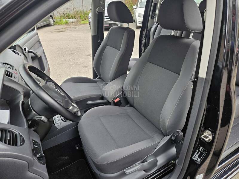 Volkswagen Caddy MAXI 7SED