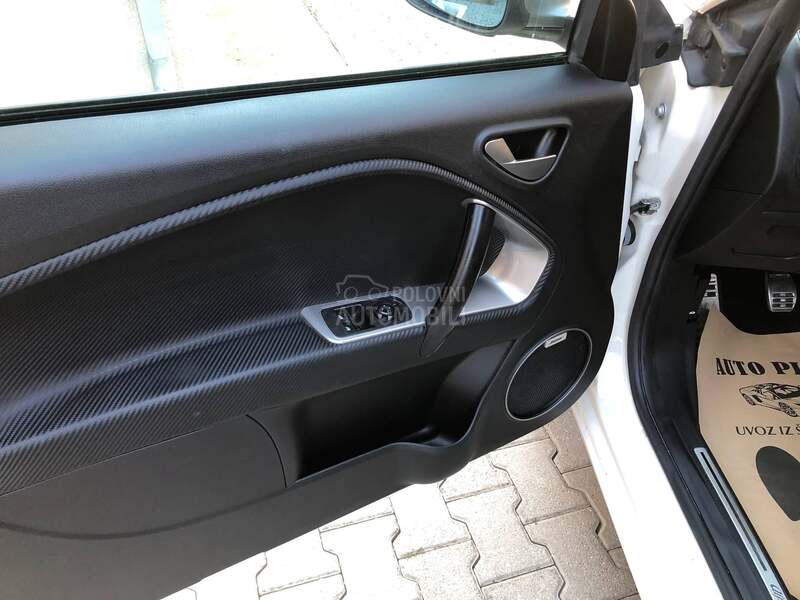 Alfa Romeo MiTo 1.4 tb QV koza / nav