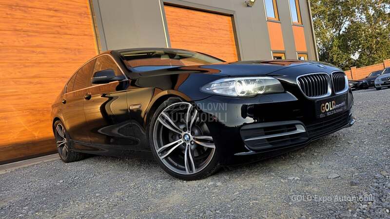 BMW 520 2.0 D M PACK RESTY