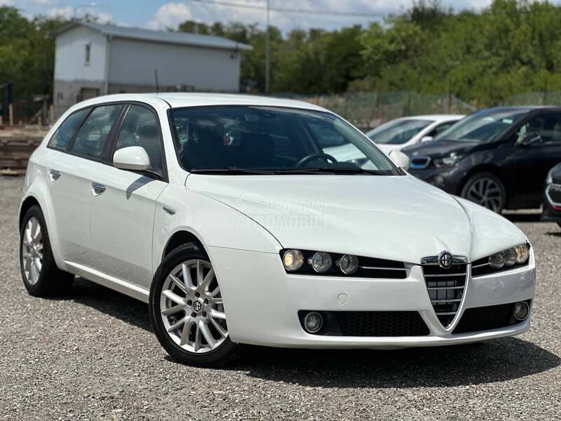 Alfa Romeo 159 CH/restyling