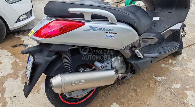 Yamaha X MAX
