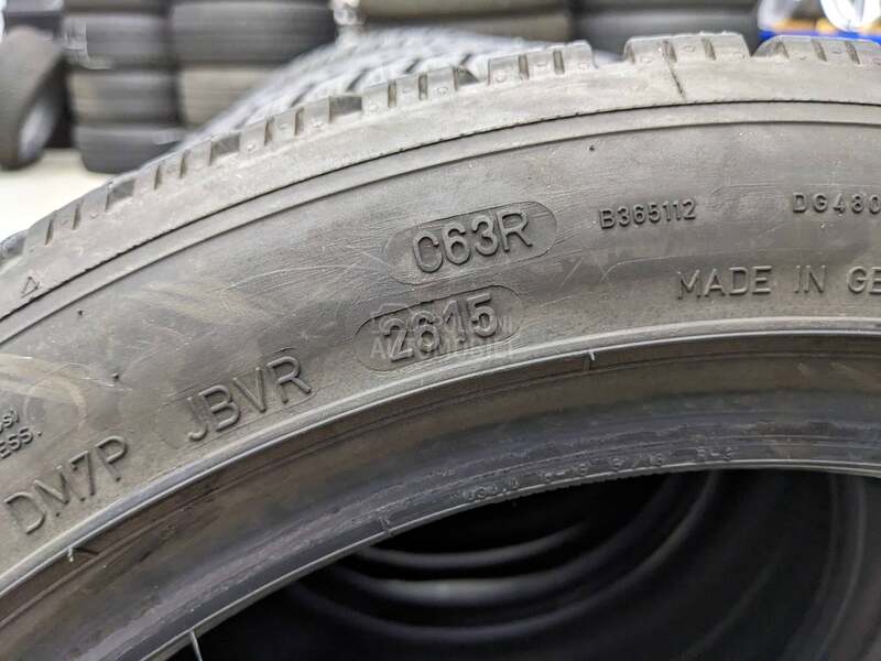 Dunlop 205/50 R17 Zimska