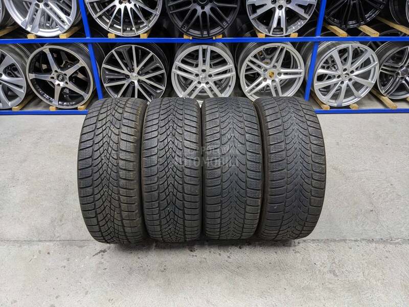 Dunlop 225/55 R17 Zimska