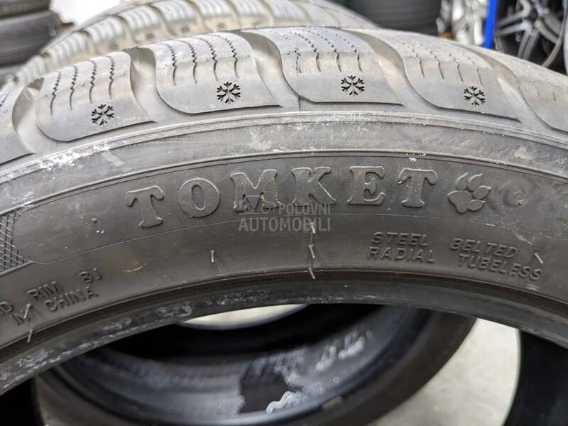 Tomket 245/45 R18 Zimska