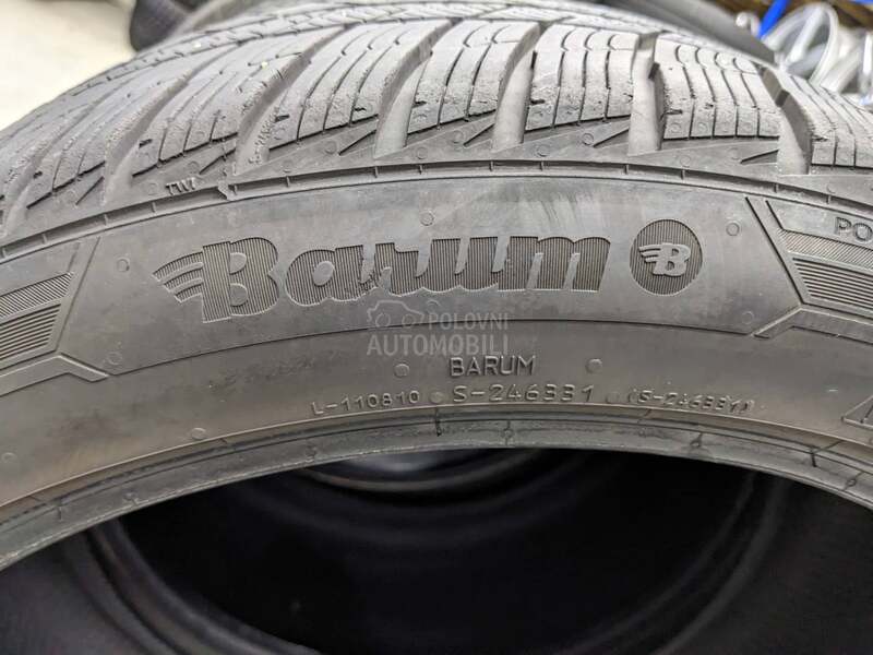 Barum 255/40 R19 Zimska