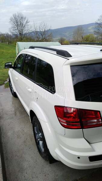 Dodge Journey 