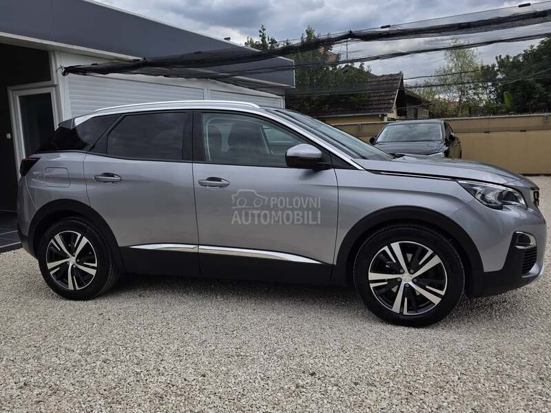 Peugeot 3008 1.5 ALLURE