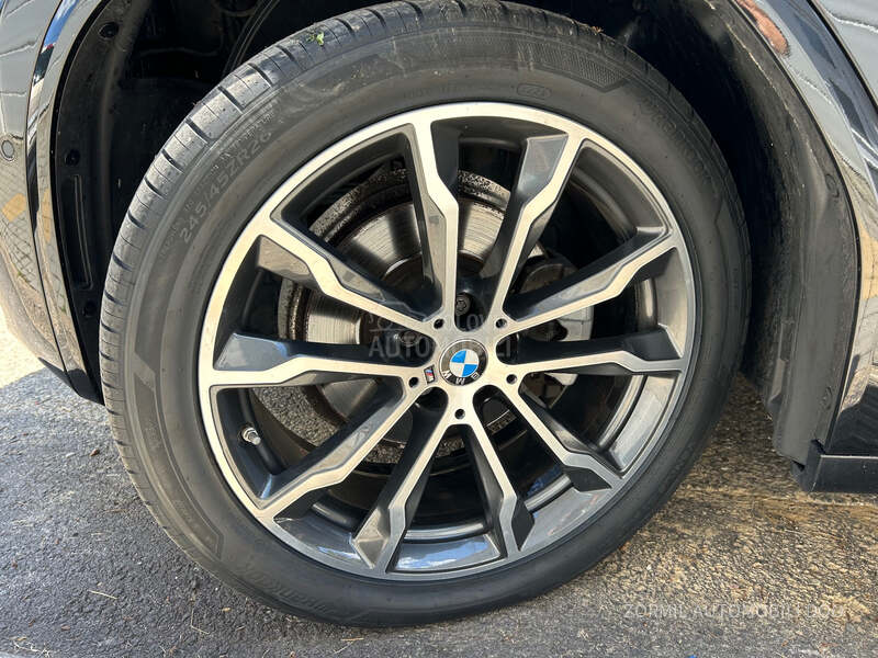BMW X4 2.0D xD M-Paket CH