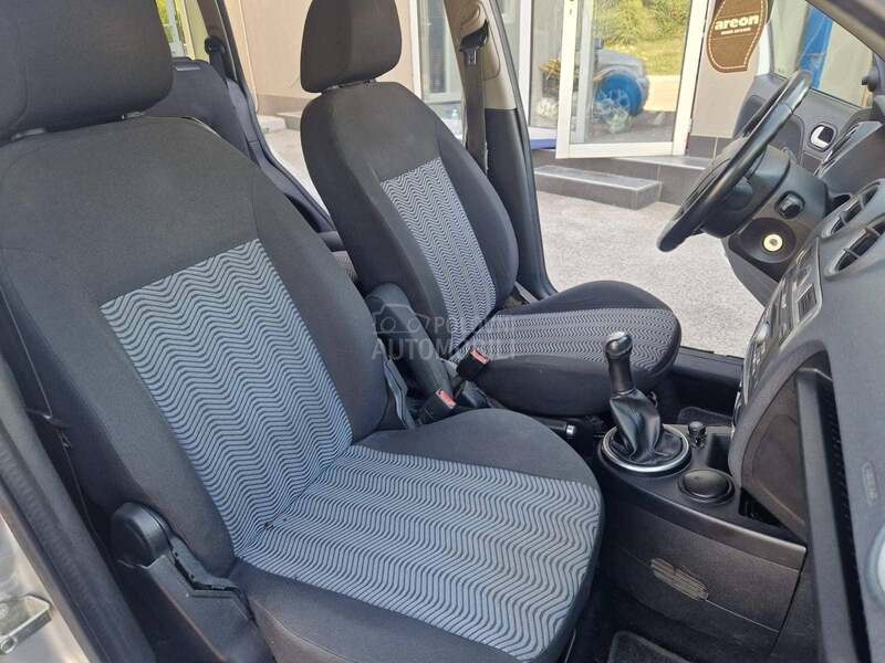 Ford Fusion 1.6 TDCI