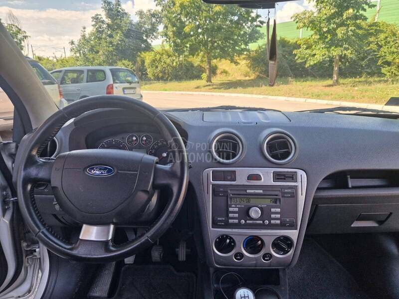 Ford Fusion 1.6 TDCI