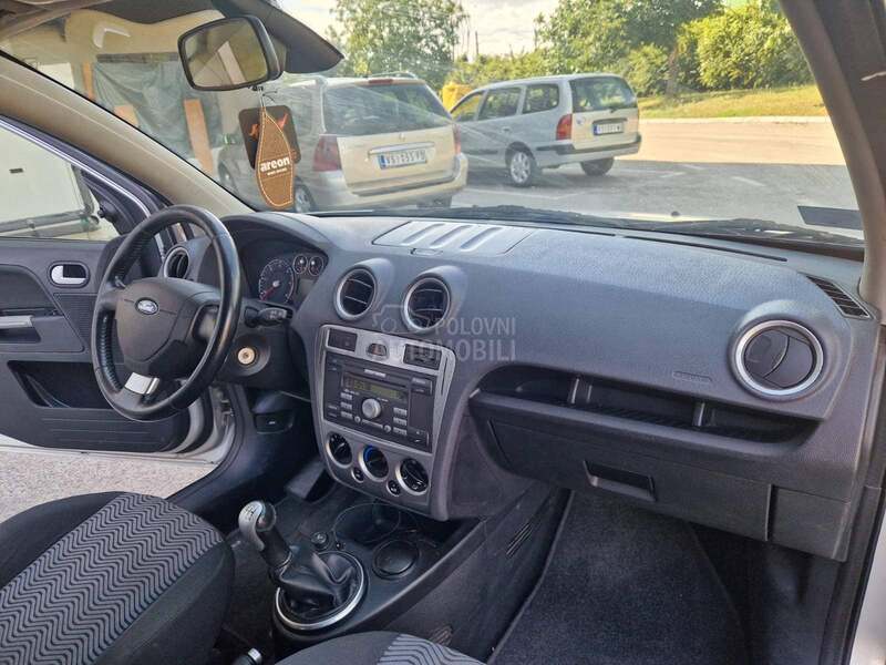 Ford Fusion 1.6 TDCI