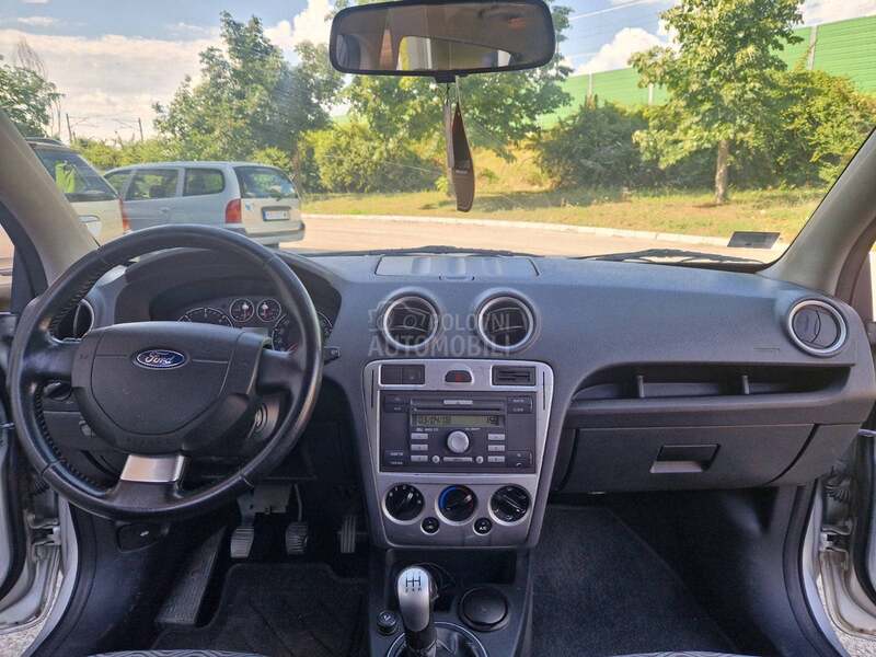 Ford Fusion 1.6 TDCI