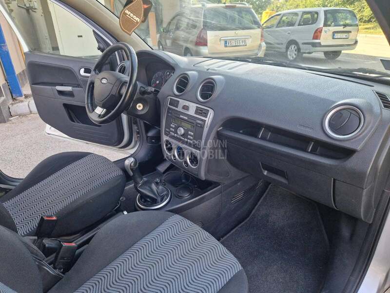 Ford Fusion 1.6 TDCI