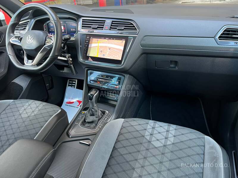 Volkswagen Tiguan 2.0 TDI/DSG/R-LINE