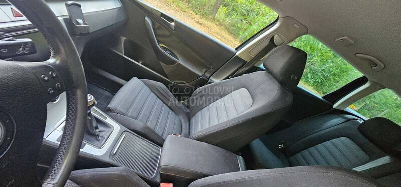 Volkswagen Passat B6 2.0 TDI SPORTLINE