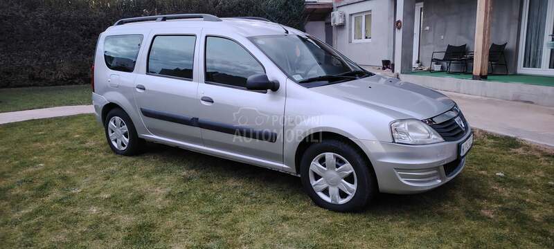 Dacia Logan 