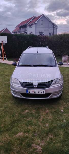 Dacia Logan 