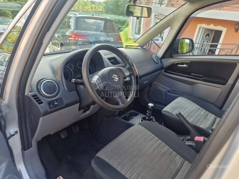 Suzuki SX4 