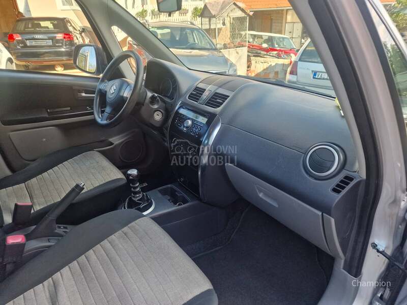 Suzuki SX4 